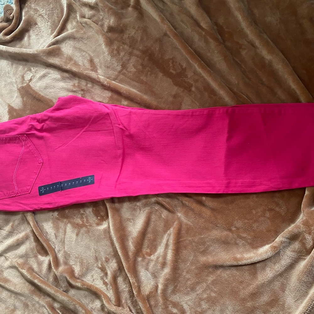 Pink NYDJ ankle length size 14 - Picture 2 of 3